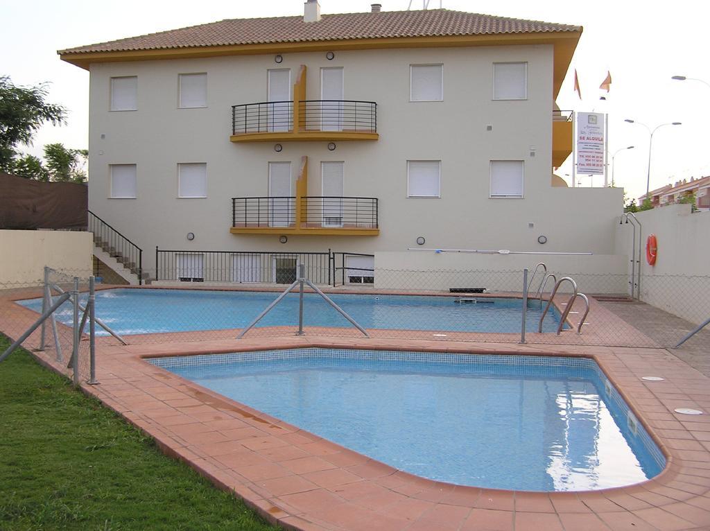 Apartamentos Turisticos Los Girasoles Espartinas Luaran gambar